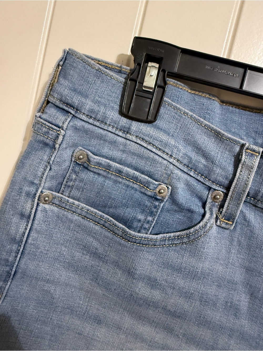 Levi's Light Blue Denim Jean Shorts - Picture 3 of 6